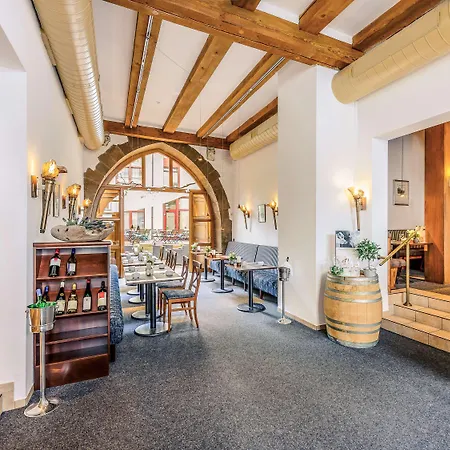 Mercure Altstadt 4*