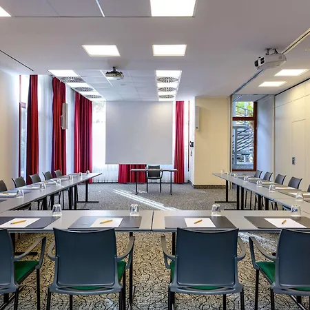 Hotel Mercure Altstadt 4*