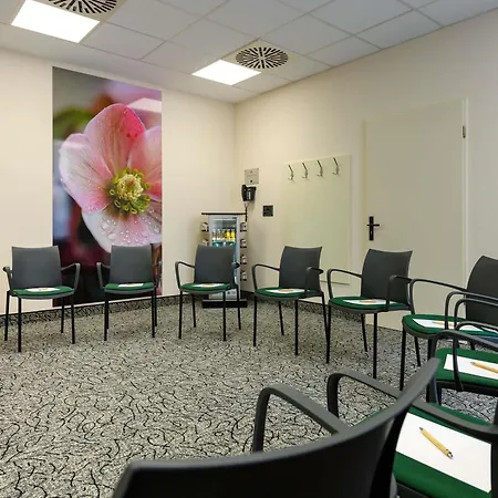 מלון Mercure Altstadt 4*