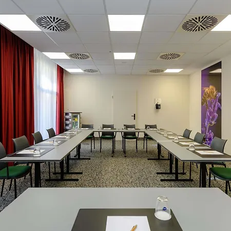 Mercure Altstadt 4*