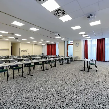 Mercure Altstadt 호텔 4*