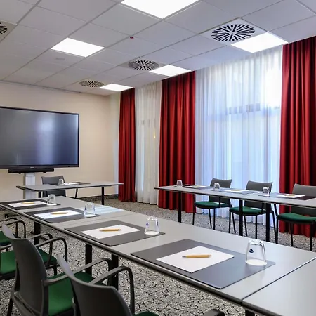 Mercure Altstadt 4*