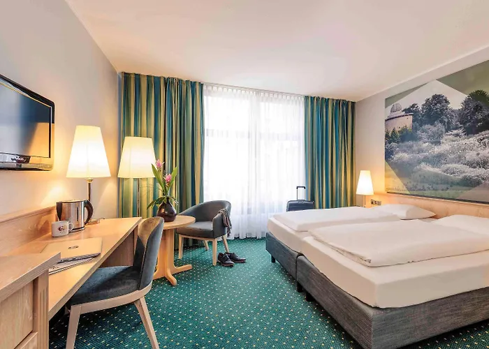 Mercure Altstadt Otel 4*