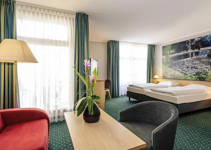 Otel Mercure Altstadt 4*