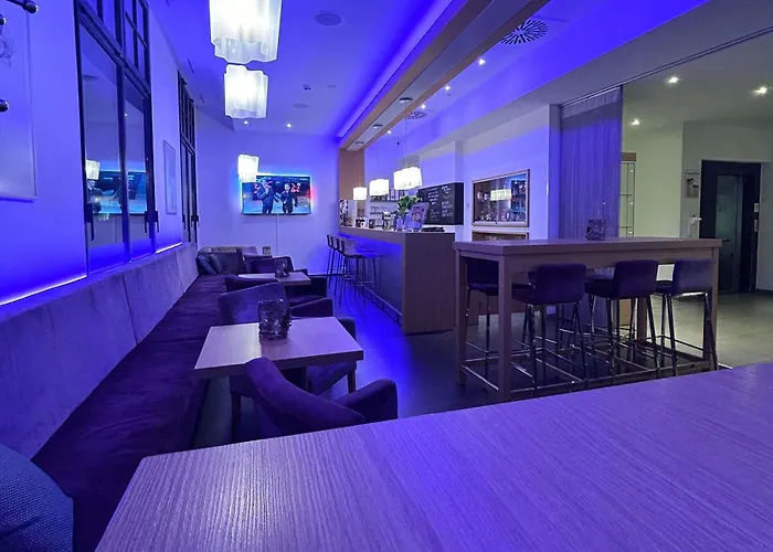 Mercure Altstadt فندق 4*