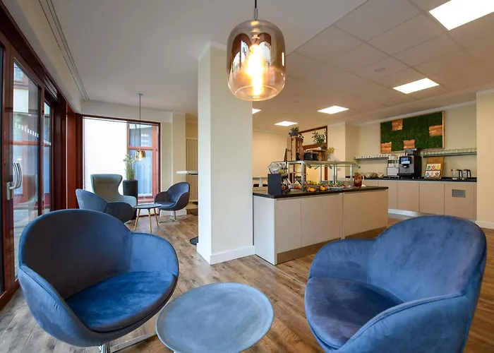 Mercure Altstadt Otel 4*